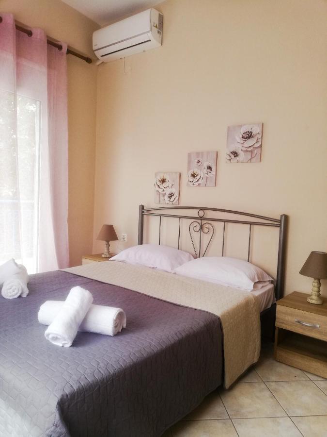 Iliada'S Apartment Polychrono Ngoại thất bức ảnh